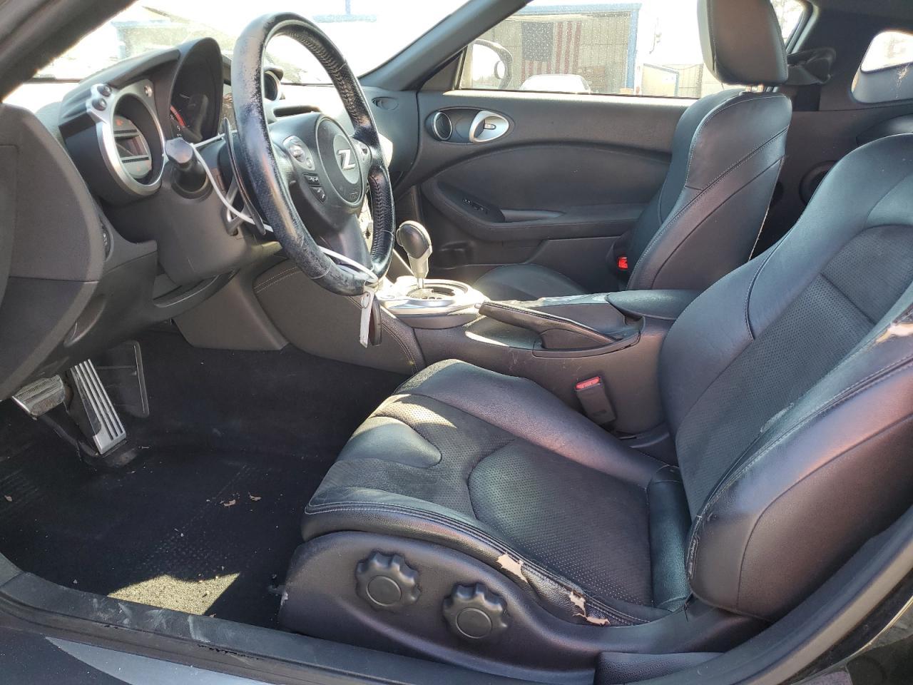 2012 NISSAN 370Z