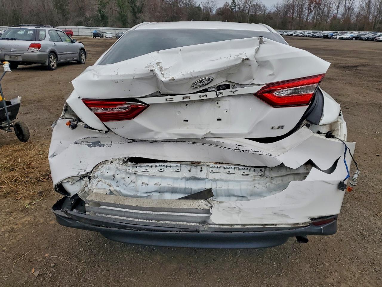 2018 TOYOTA CAMRY
