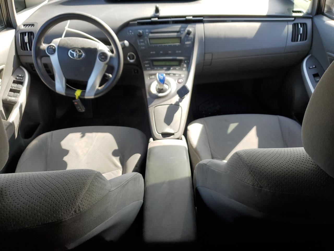 2010 TOYOTA PRIUS