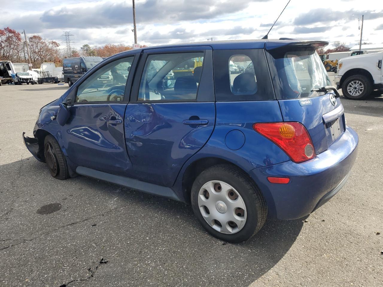 2005 TOYOTA SCION