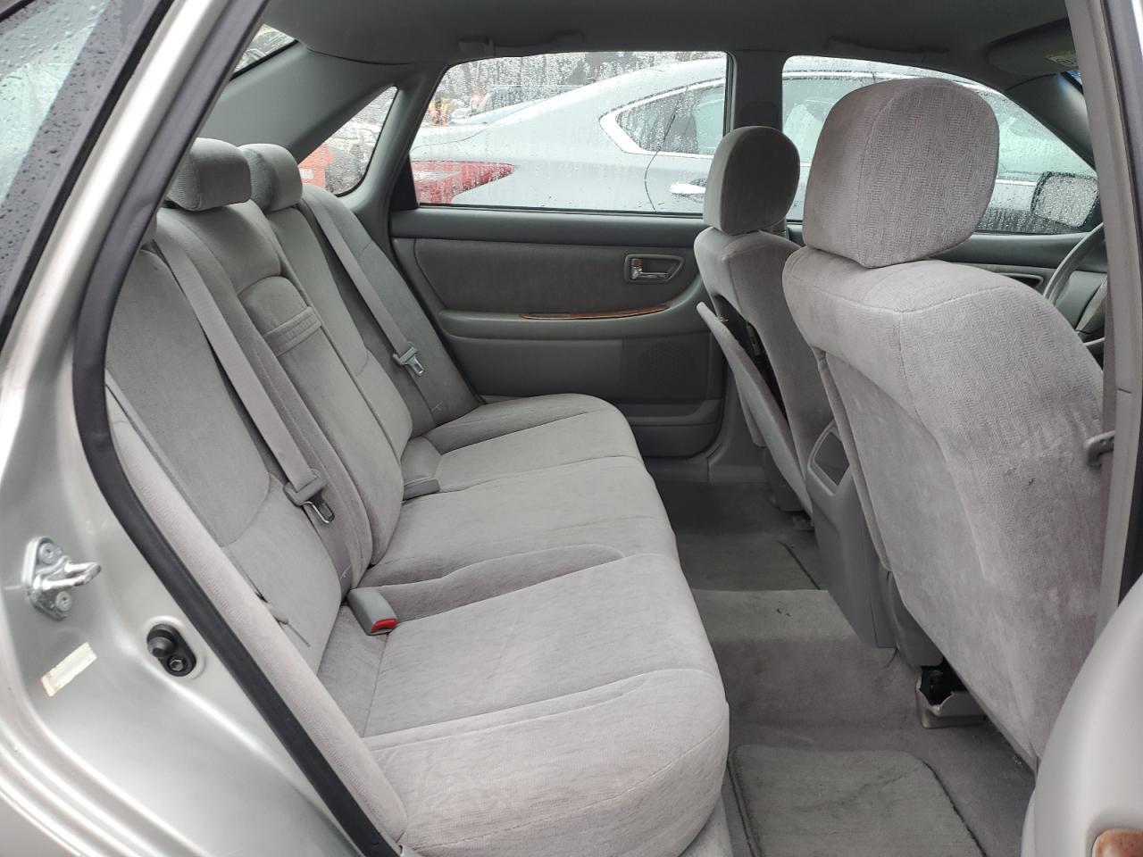 2001 TOYOTA Avalon