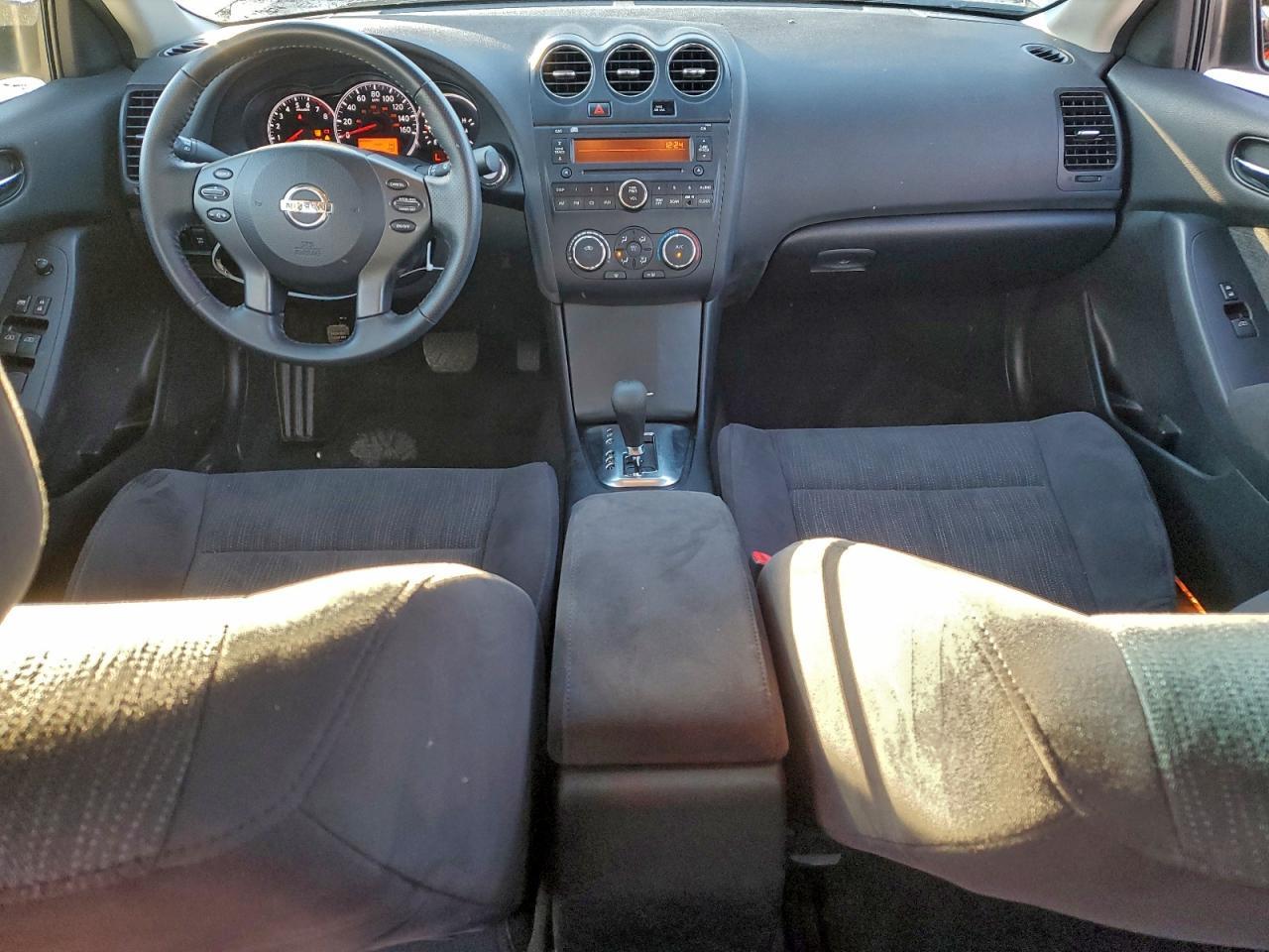 2010 NISSAN ALTIMA