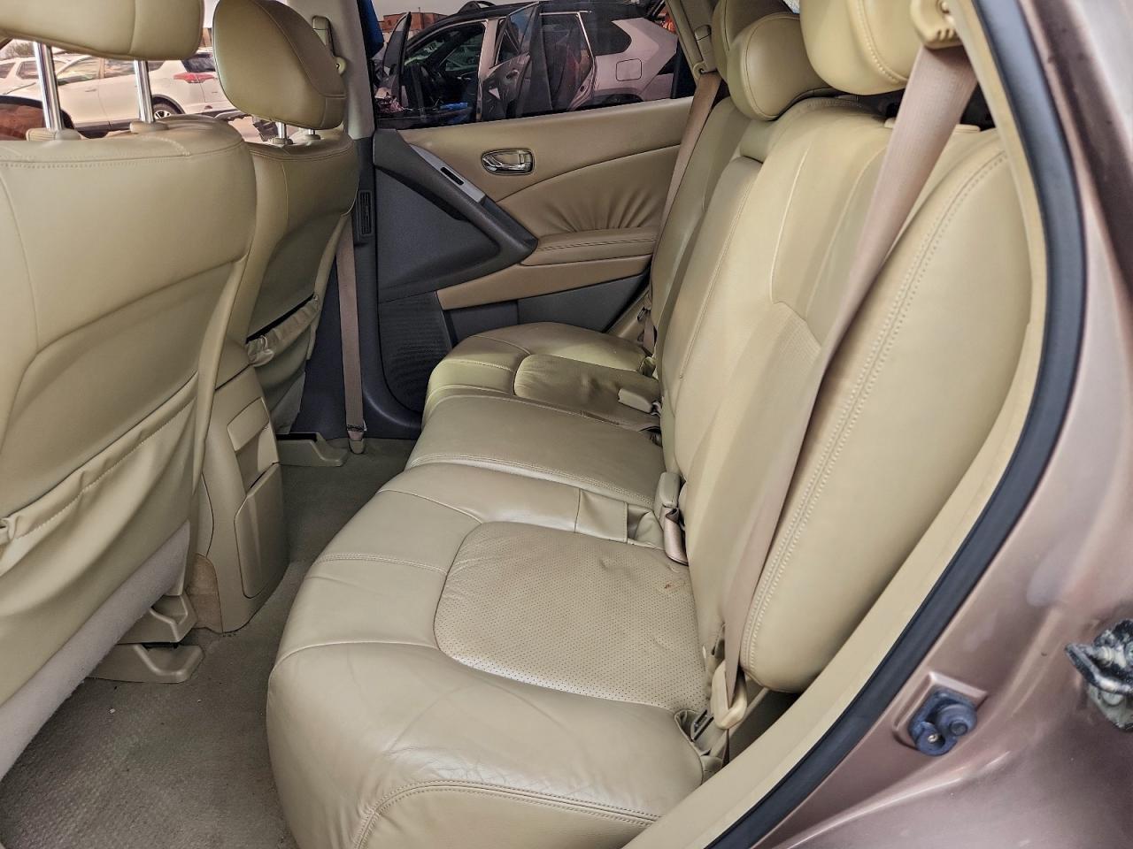 2010 NISSAN MURANO