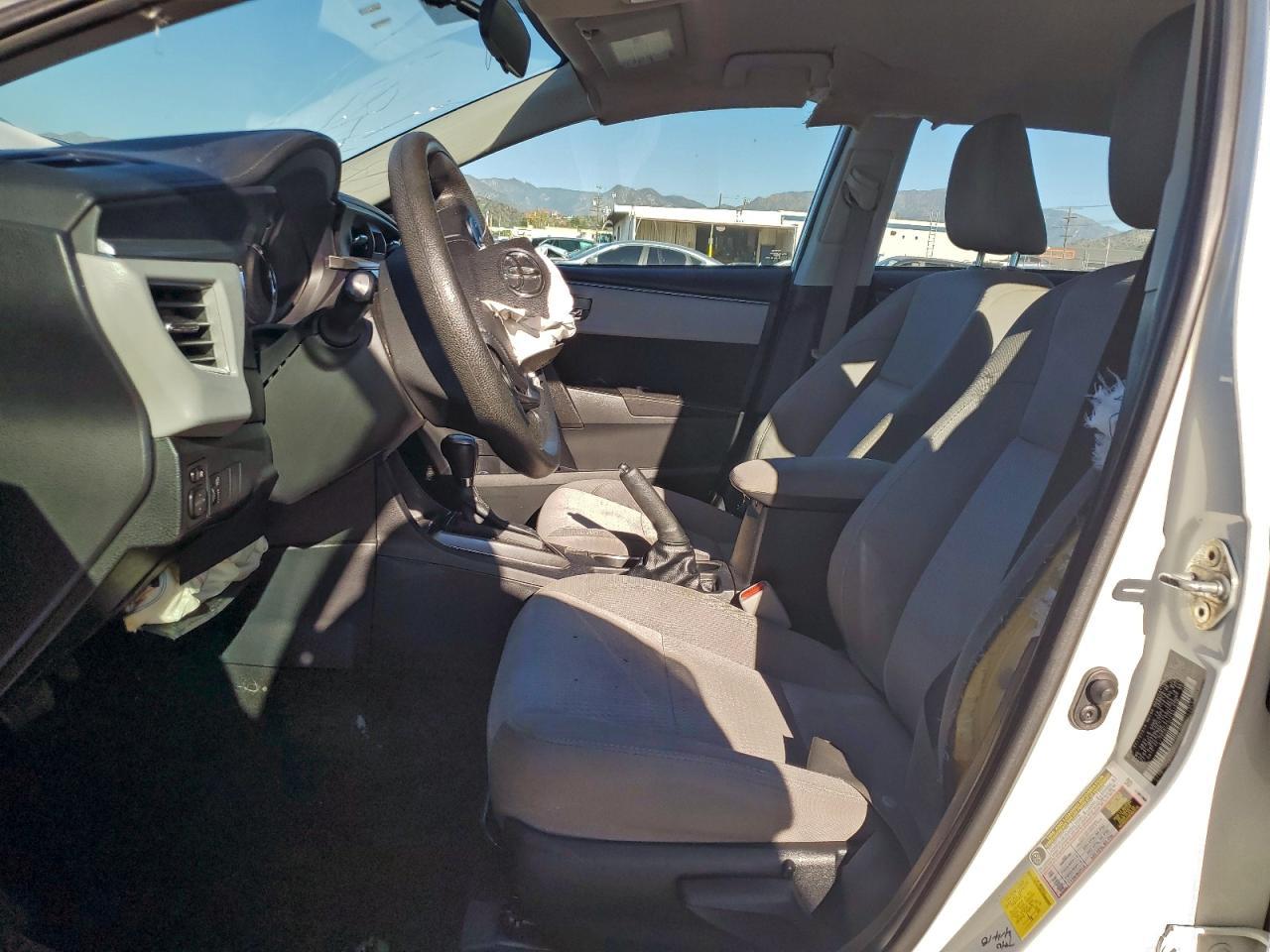 2015 TOYOTA COROLLA