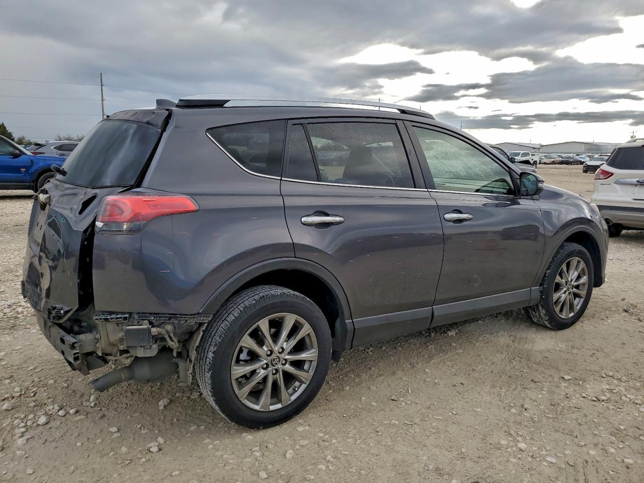 2016 TOYOTA RAV4