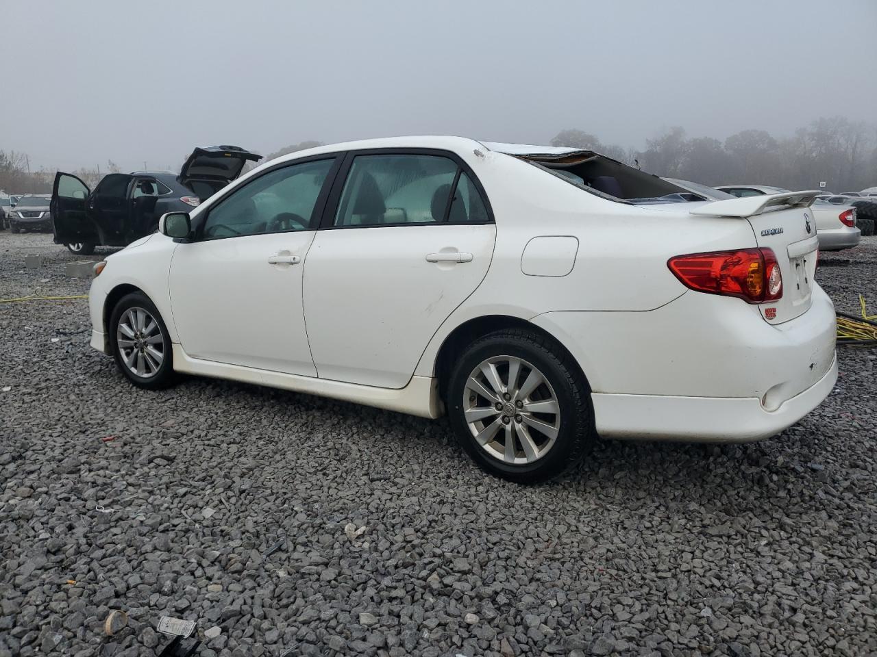 2010 TOYOTA COROLLA