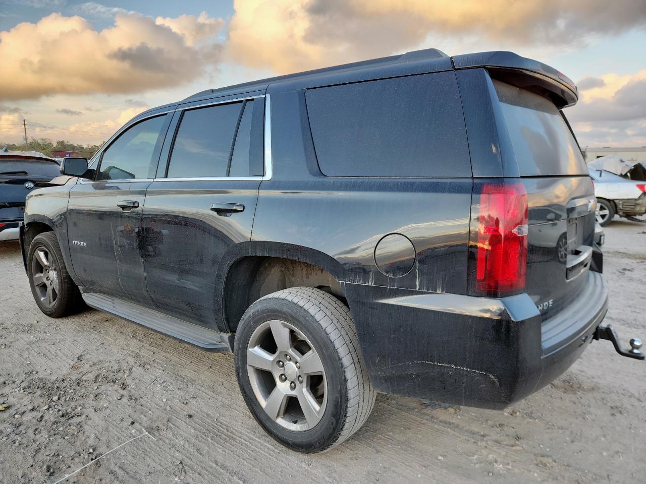 2017 CHEVROLET Tahoe