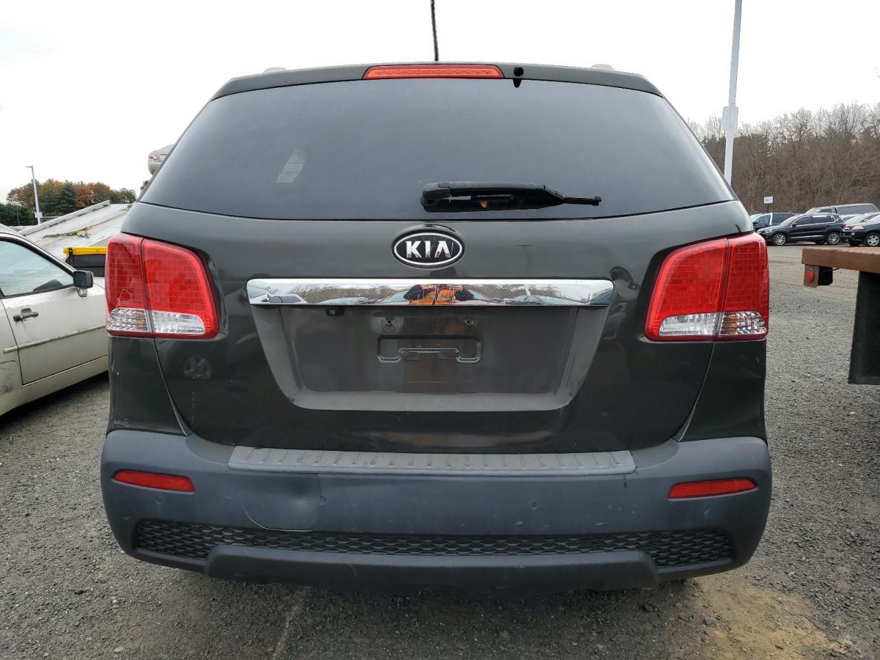 2013 KIA SORENTO