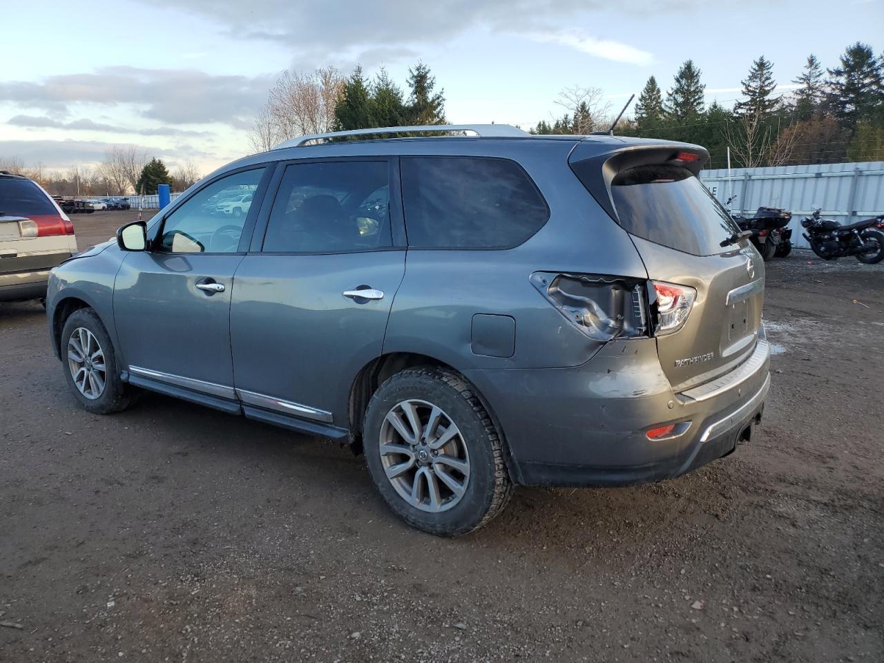 2015 NISSAN PATHFINDER