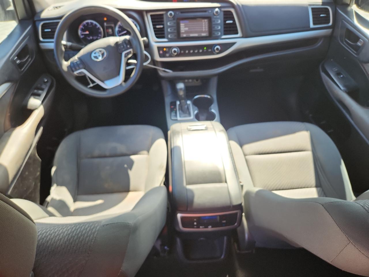 2017 TOYOTA HIGHLANDER
