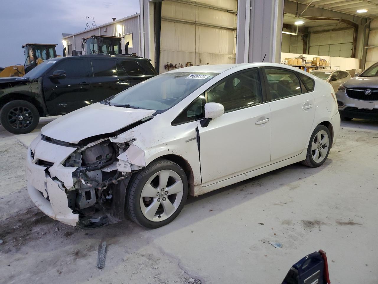 2011 TOYOTA PRIUS