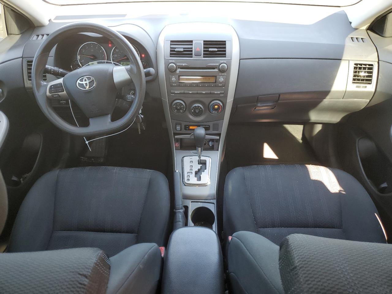 2011 TOYOTA COROLLA