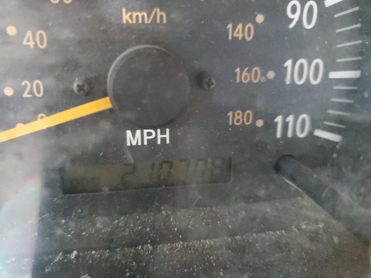 2003 TOYOTA TUNDRA