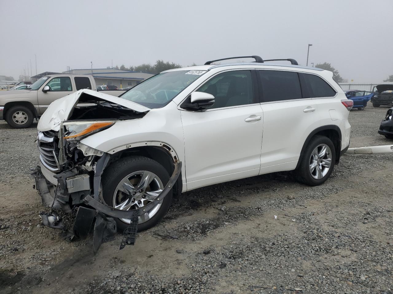 2015 TOYOTA HIGHLANDER