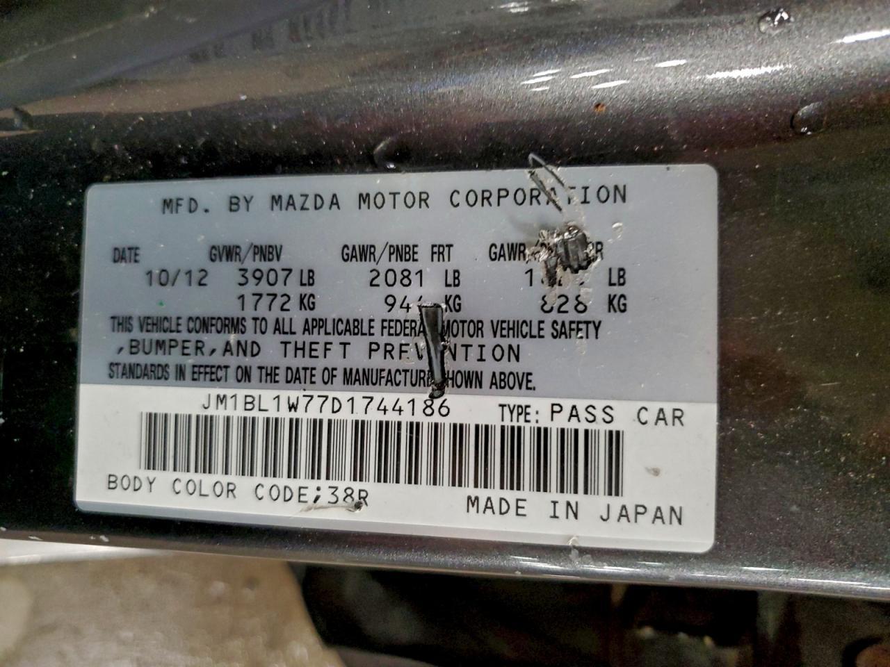 2013 MAZDA 3