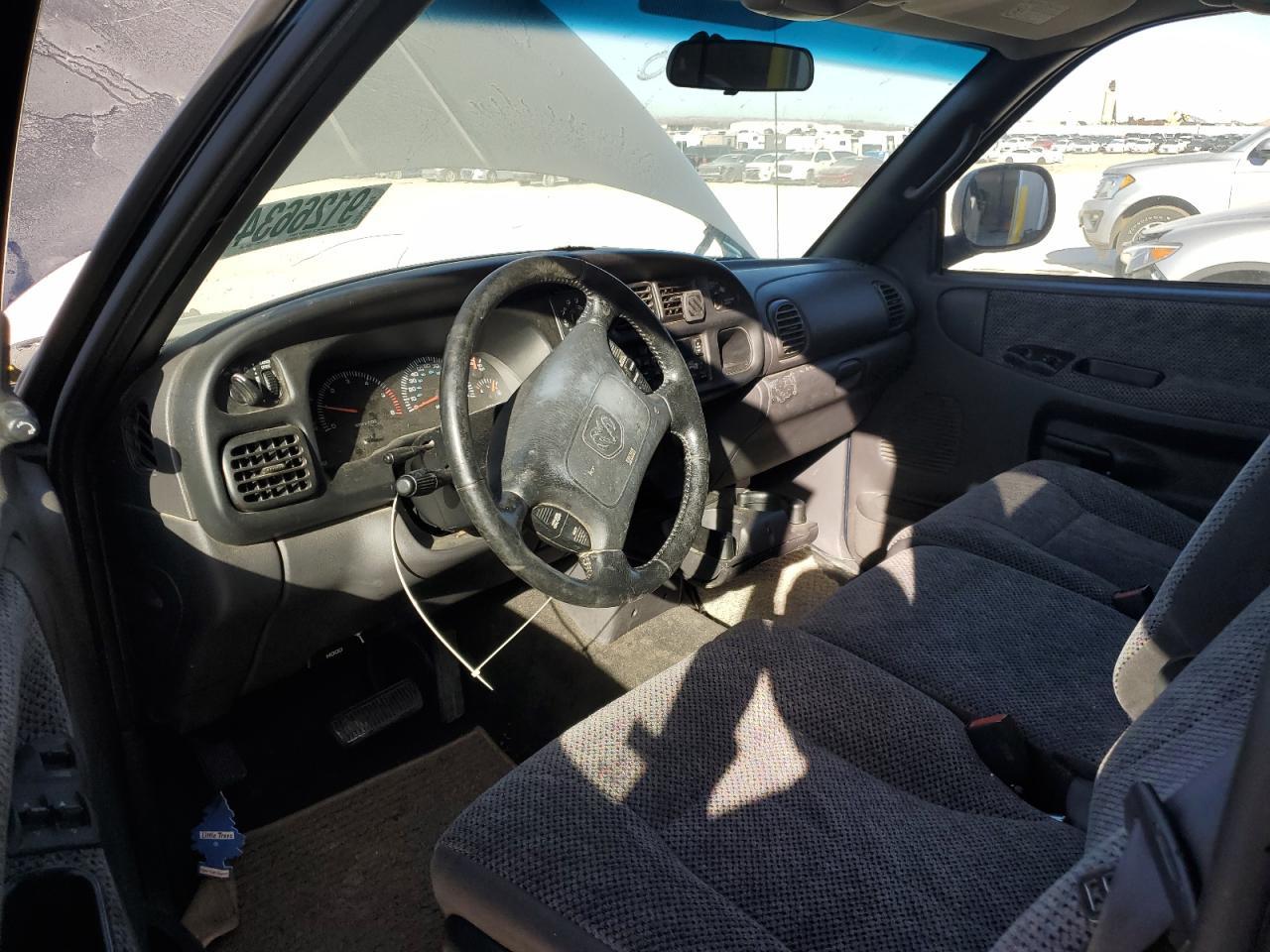 2001 DODGE RAM 1500