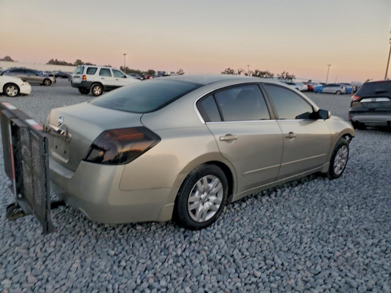 2009 NISSAN ALTIMA