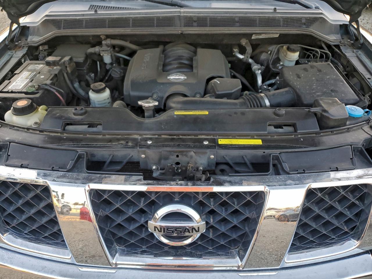 2005 NISSAN Armada