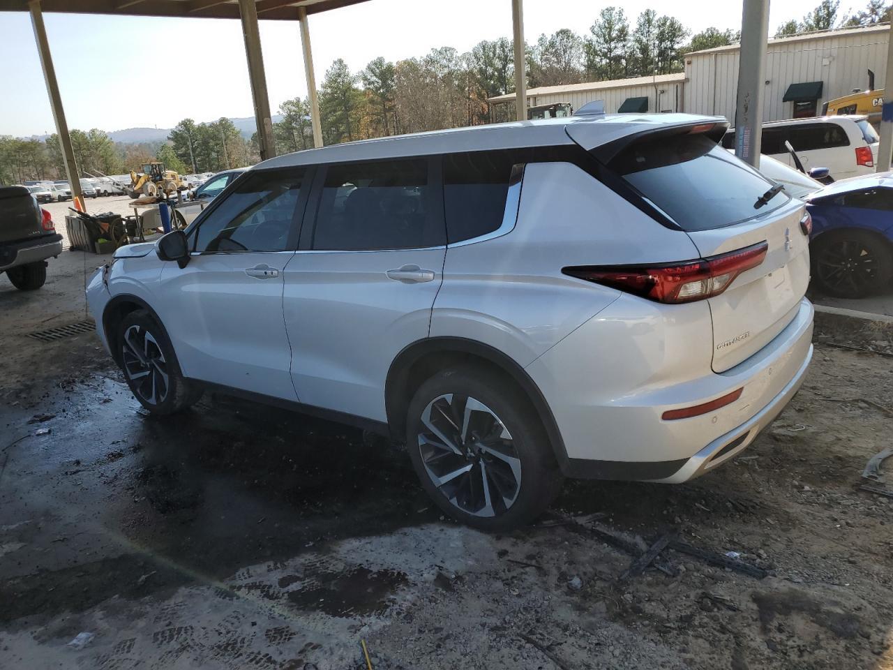2024 MITSUBISHI outlander