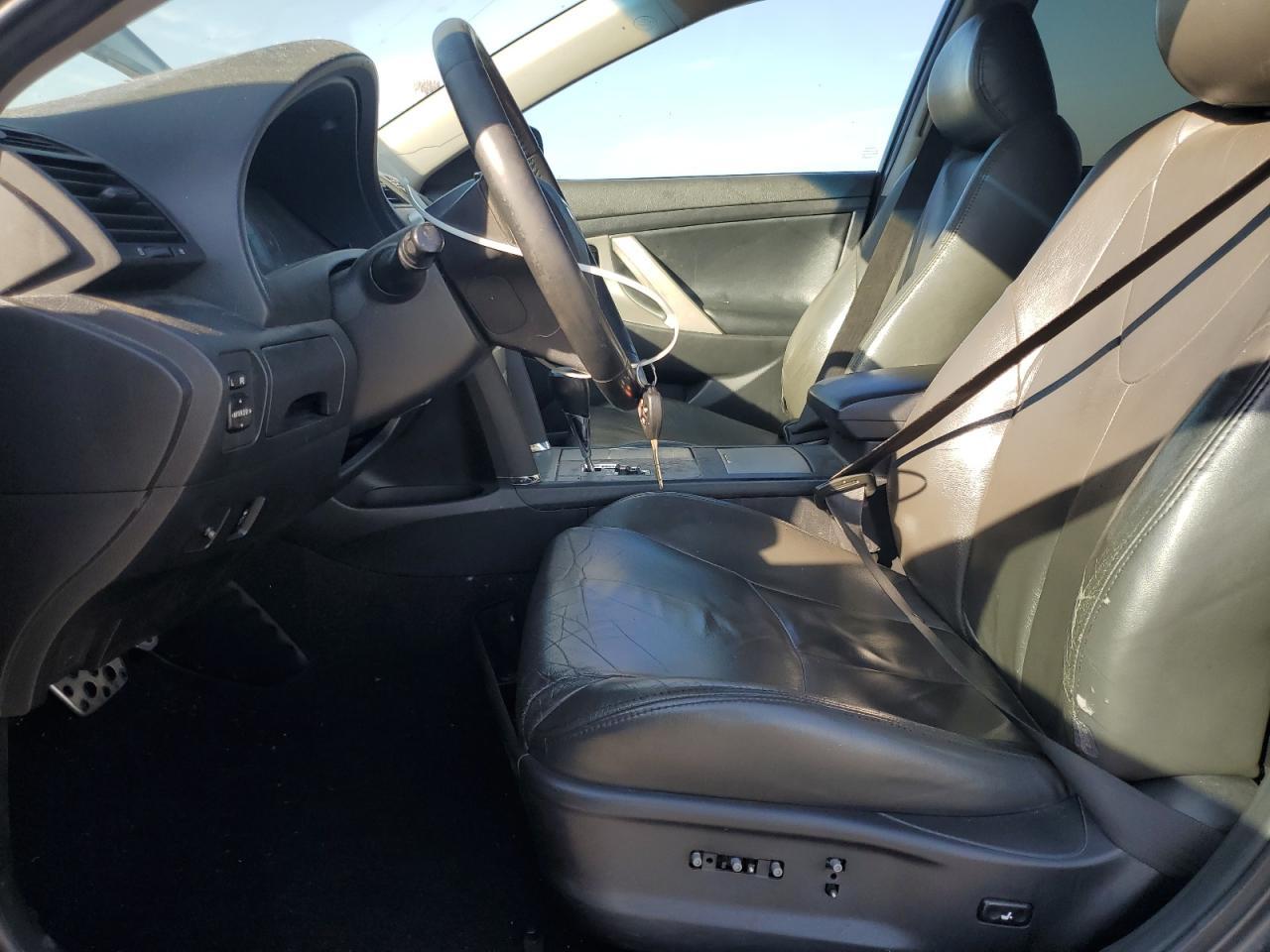 2011 TOYOTA CAMRY