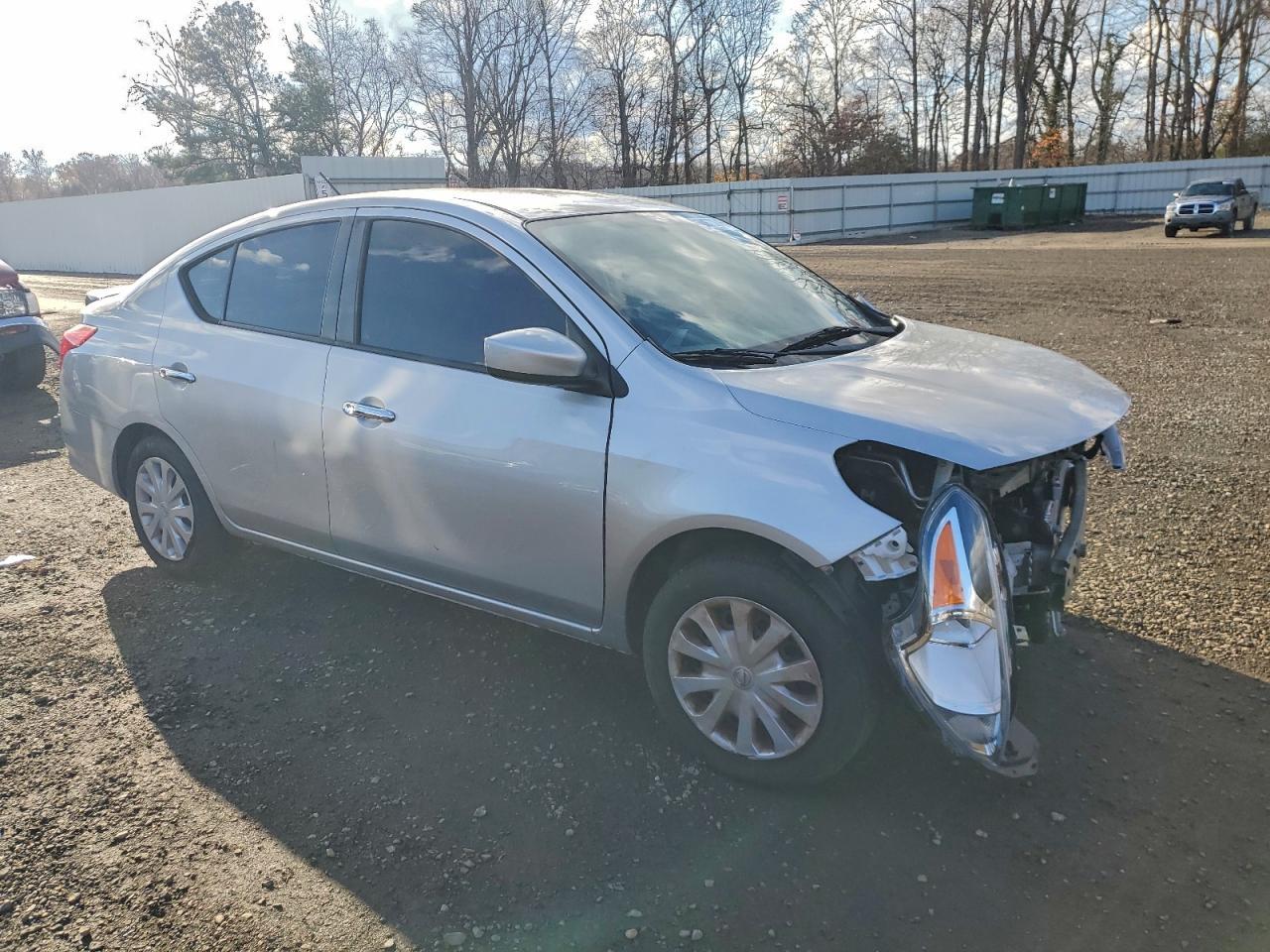 2018 NISSAN VERSA