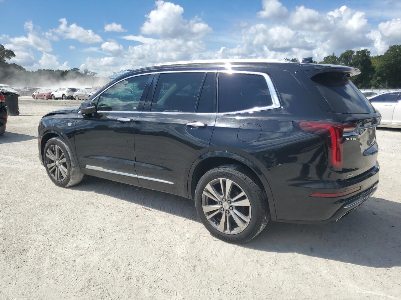 2020 CADILLAC XT6