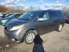 2011 TOYOTA SIENNA