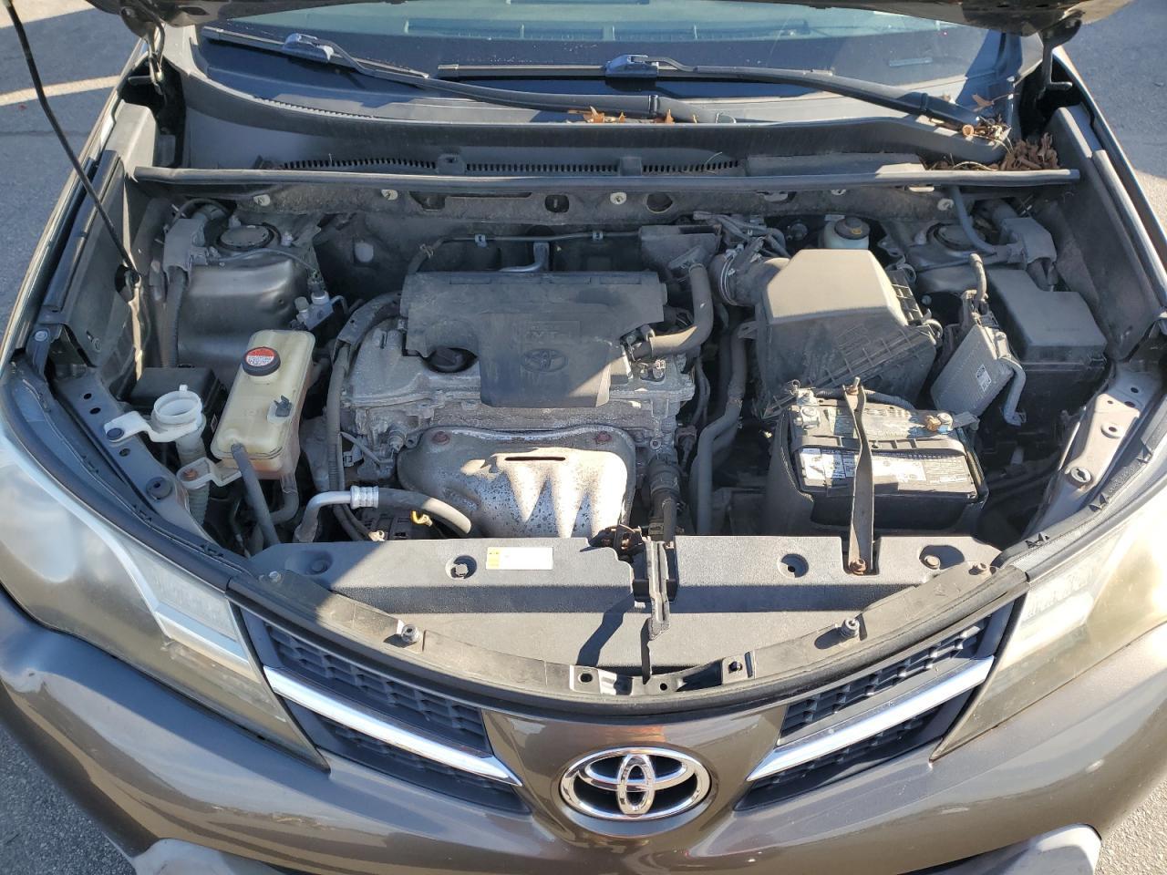 2015 TOYOTA RAV4
