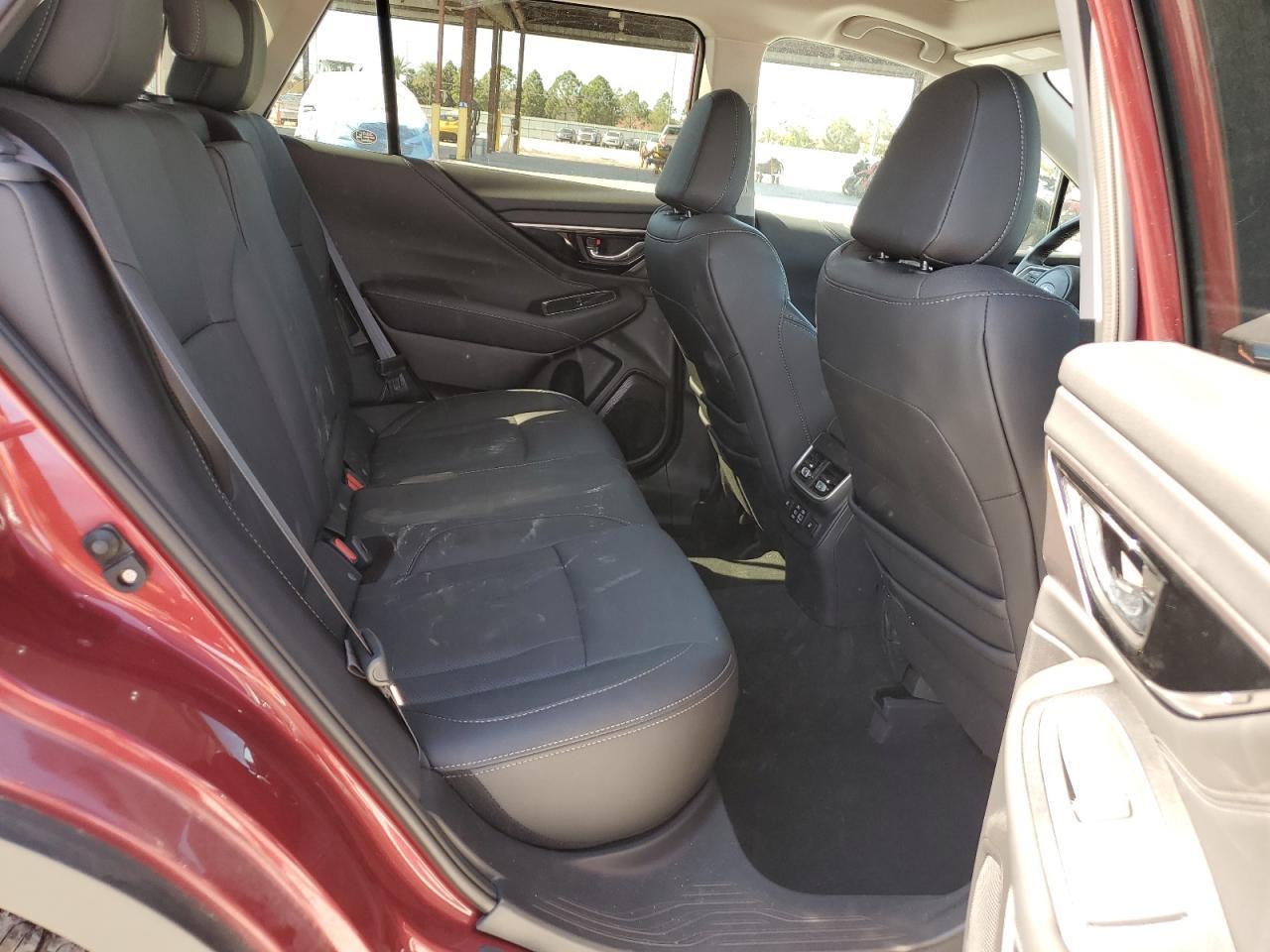 2023 SUBARU Outback