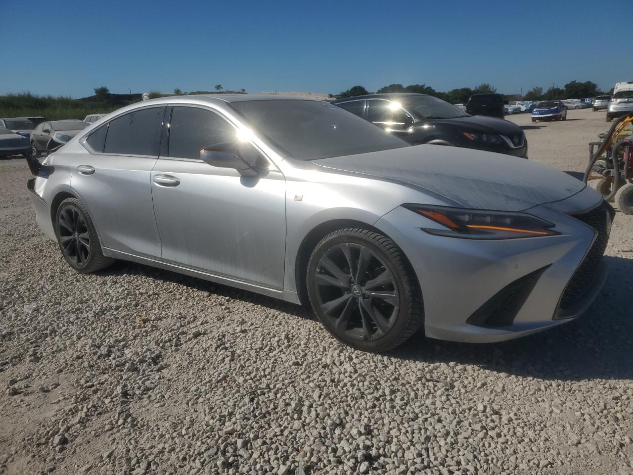 2022 LEXUS ES 350