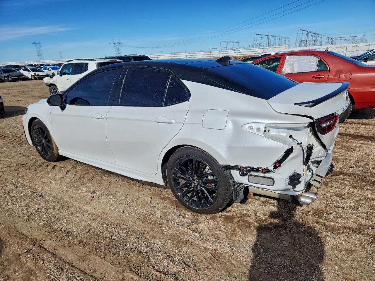 2024 TOYOTA CAMRY