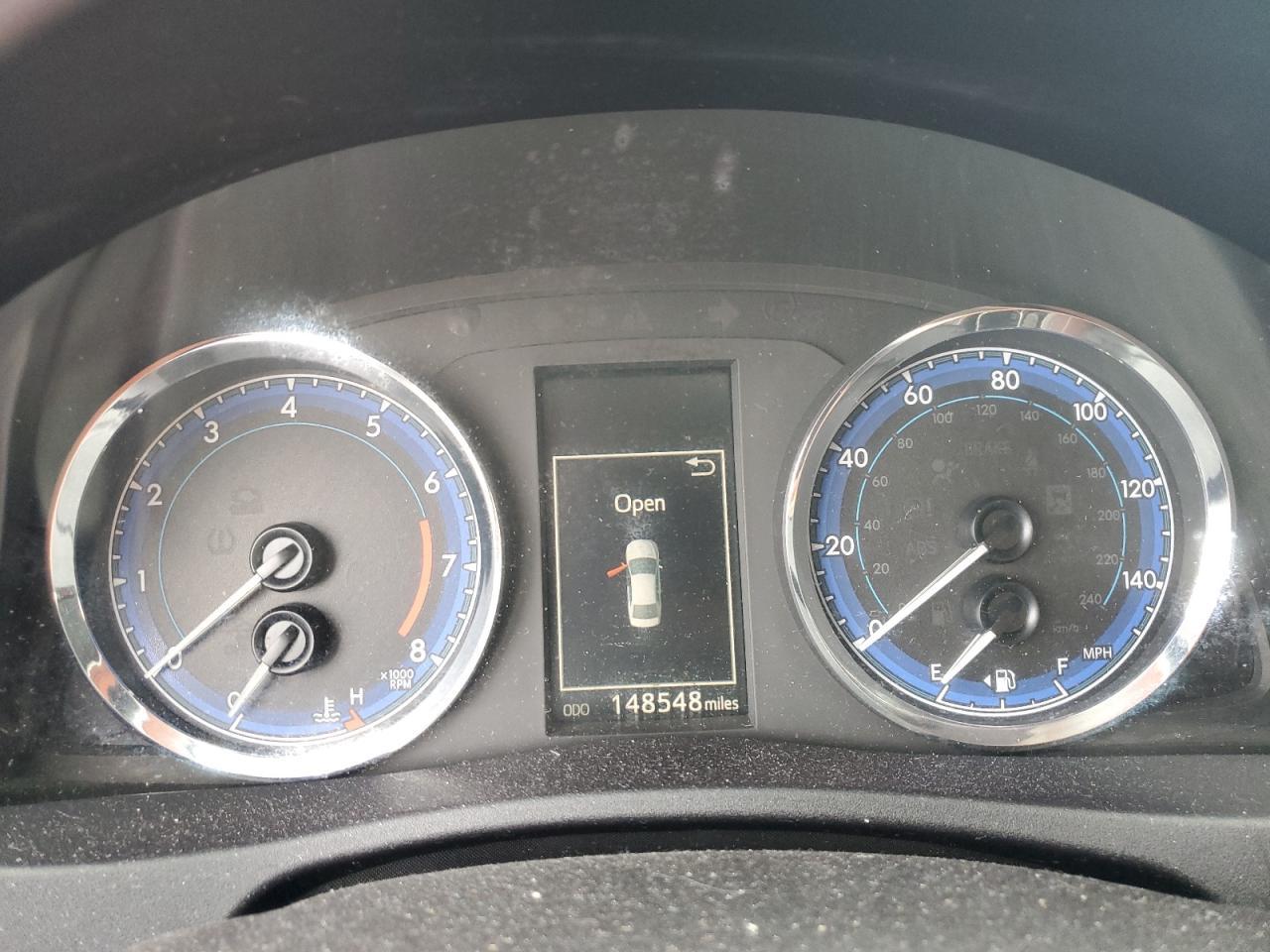 2017 TOYOTA COROLLA