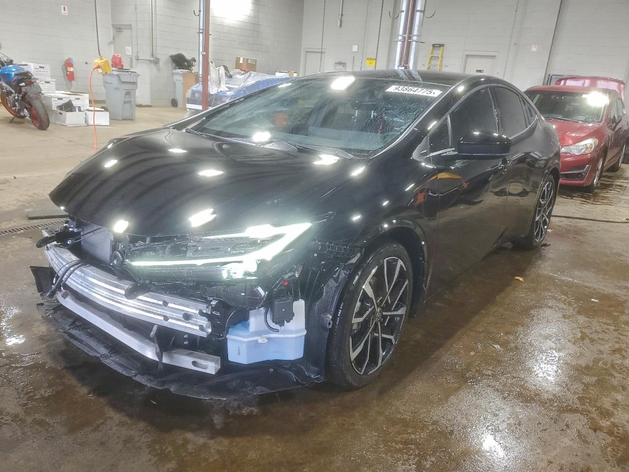2025 TOYOTA PRIUS