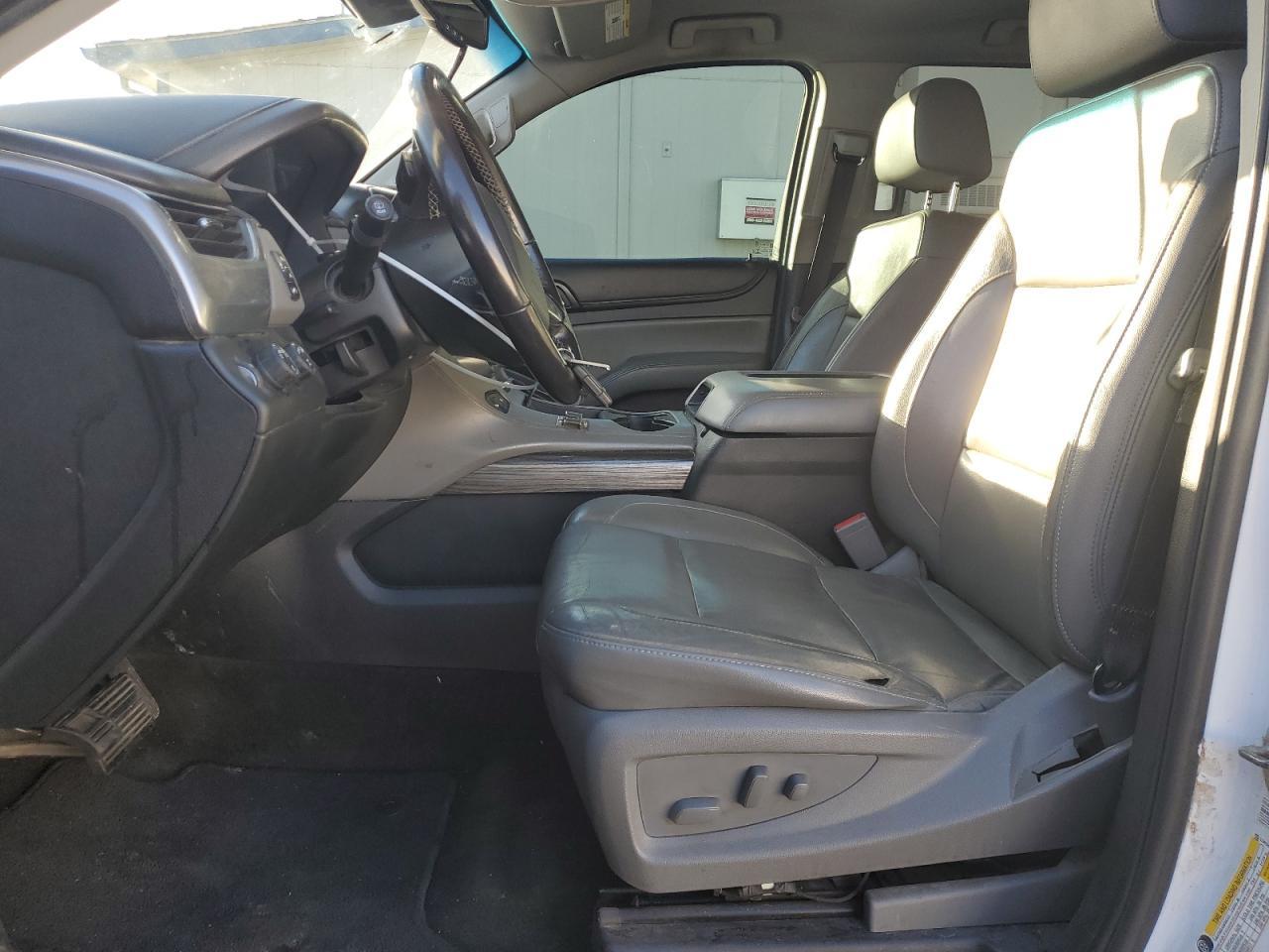2018 CHEVROLET Suburban