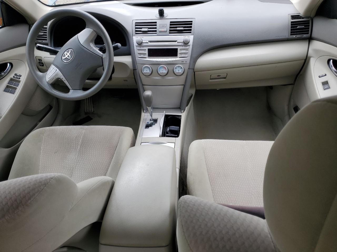 2011 TOYOTA CAMRY