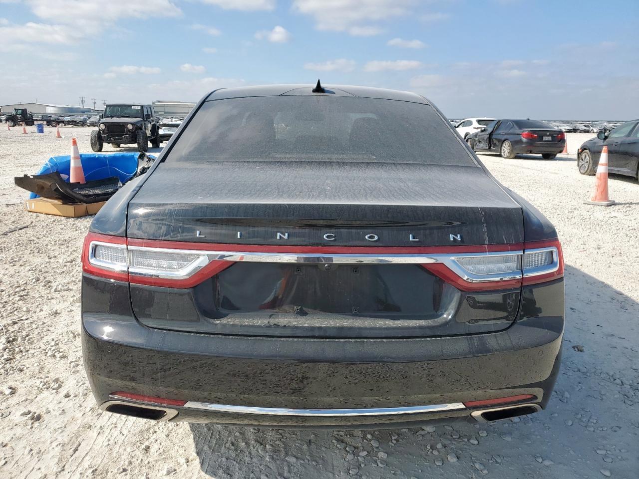 2018 LINCOLN Continental