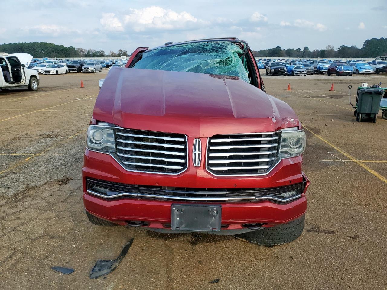 2015 LINCOLN Navigator