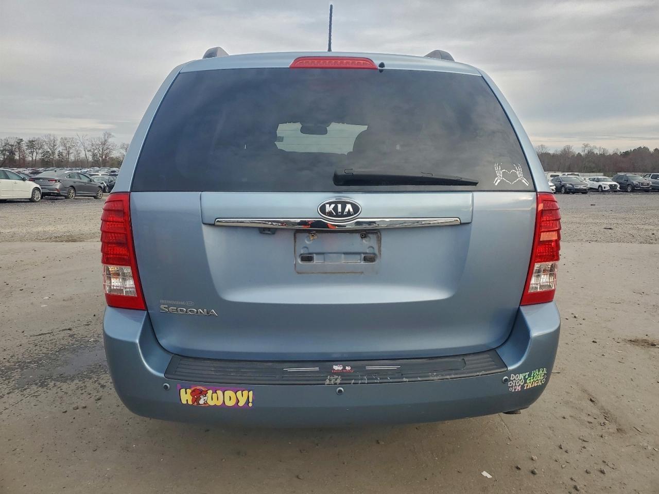 2012 KIA SEDONA