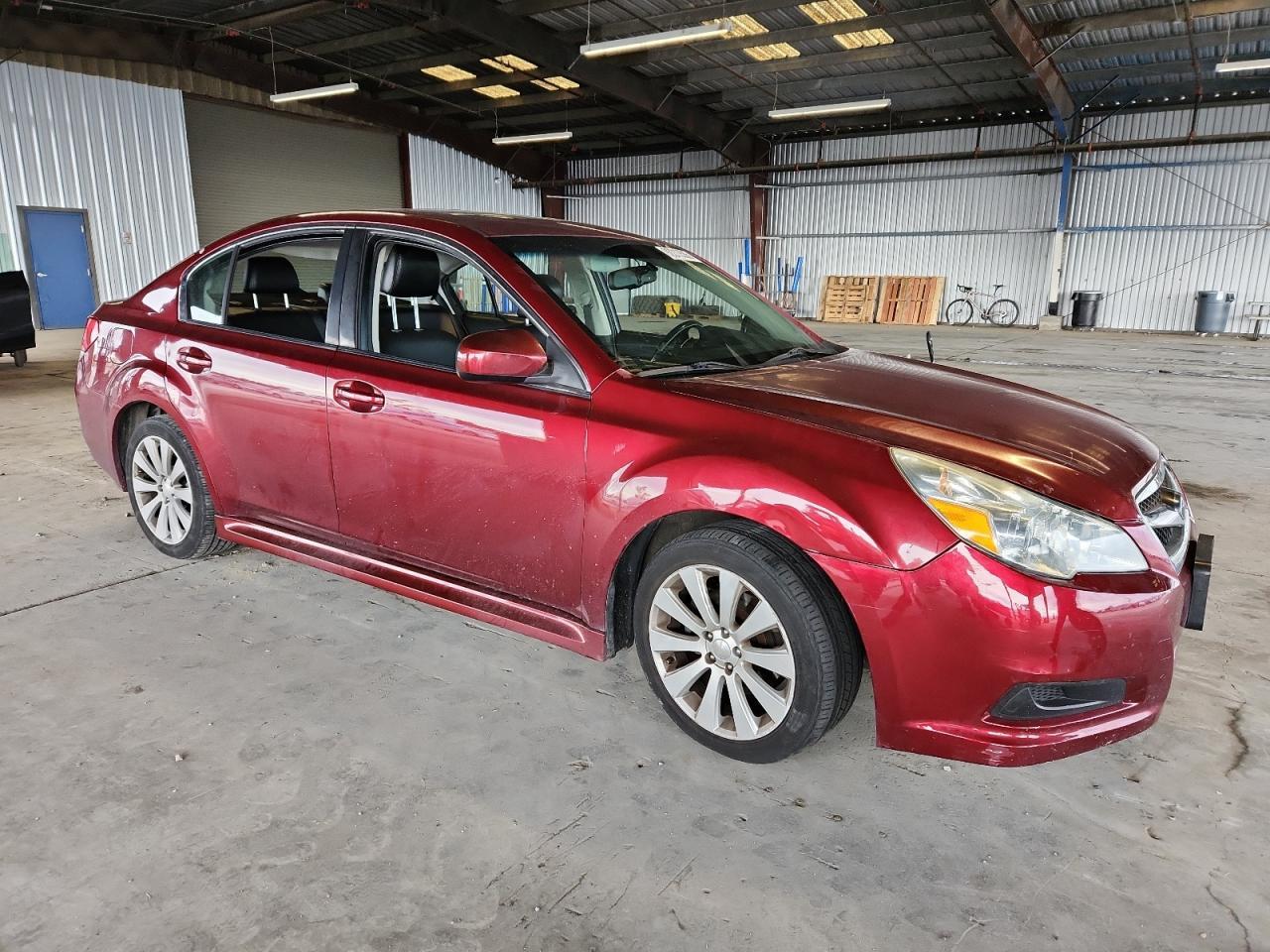 2011 SUBARU Legacy