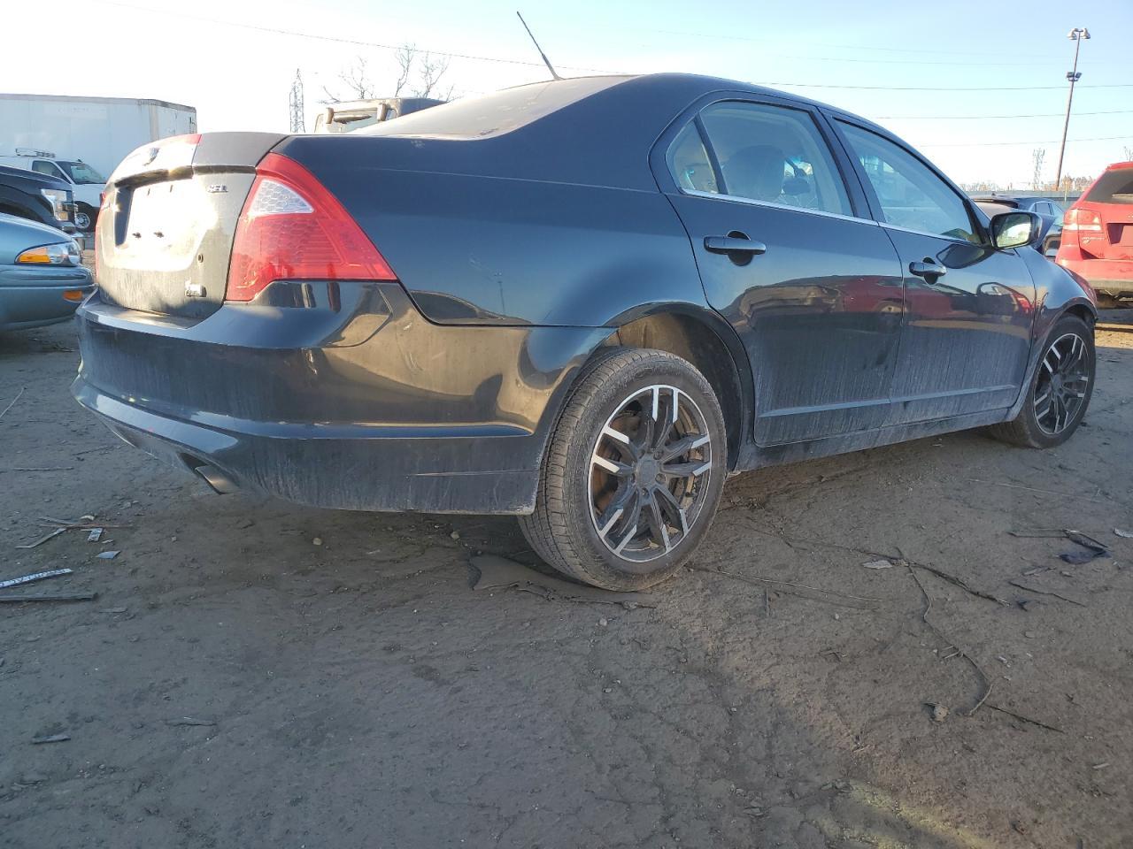 2010 FORD FUSION