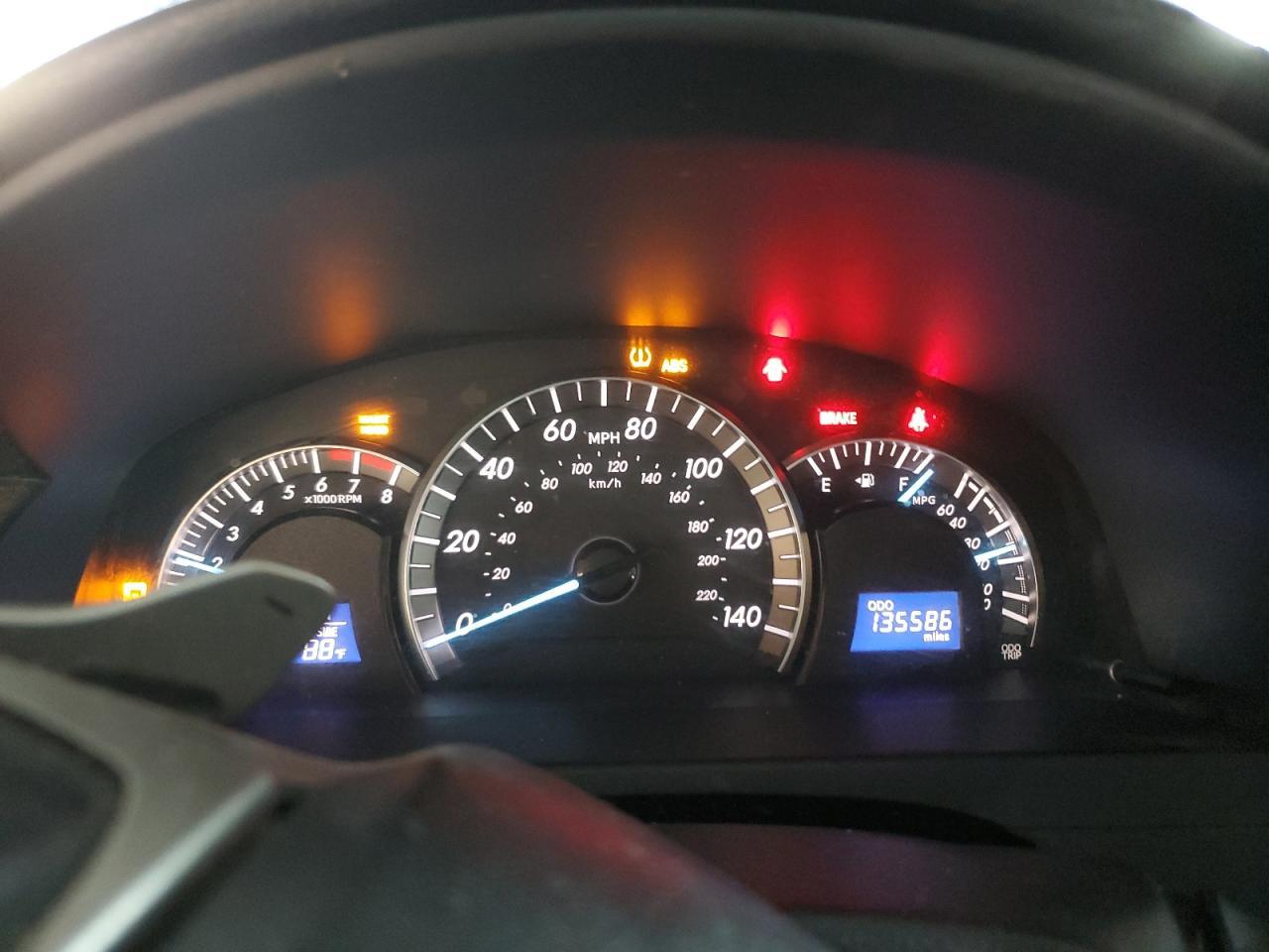 2012 TOYOTA CAMRY