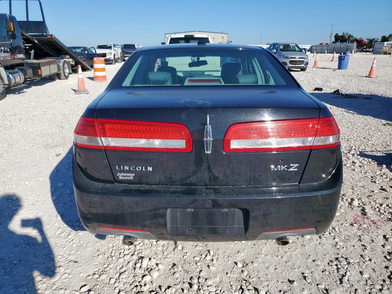 2010 LINCOLN MKZ