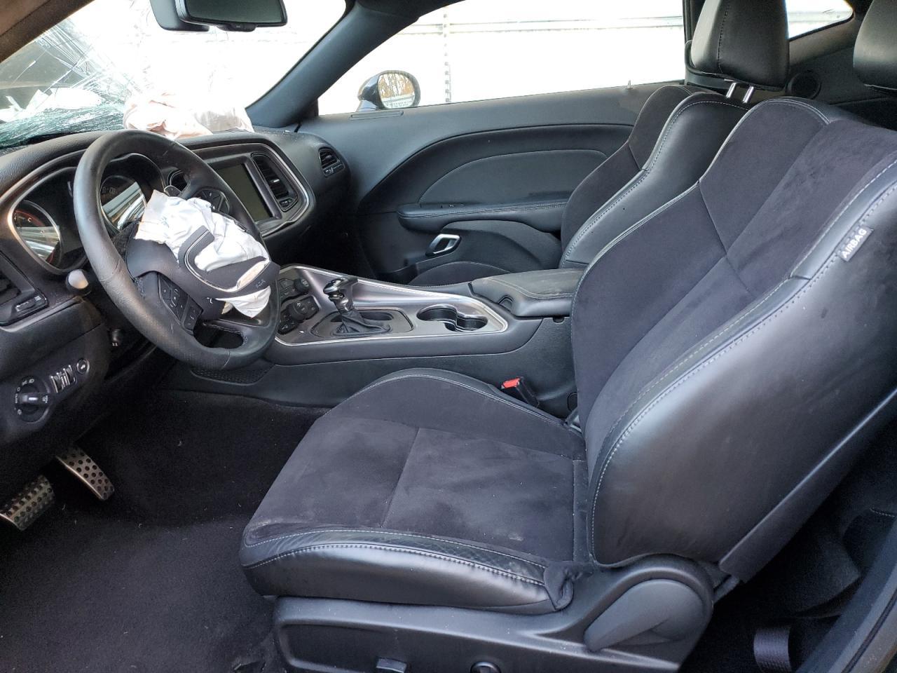 2019 DODGE Challenger