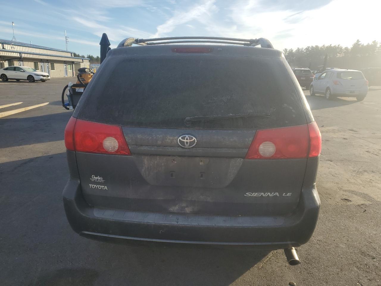 2007 TOYOTA SIENNA