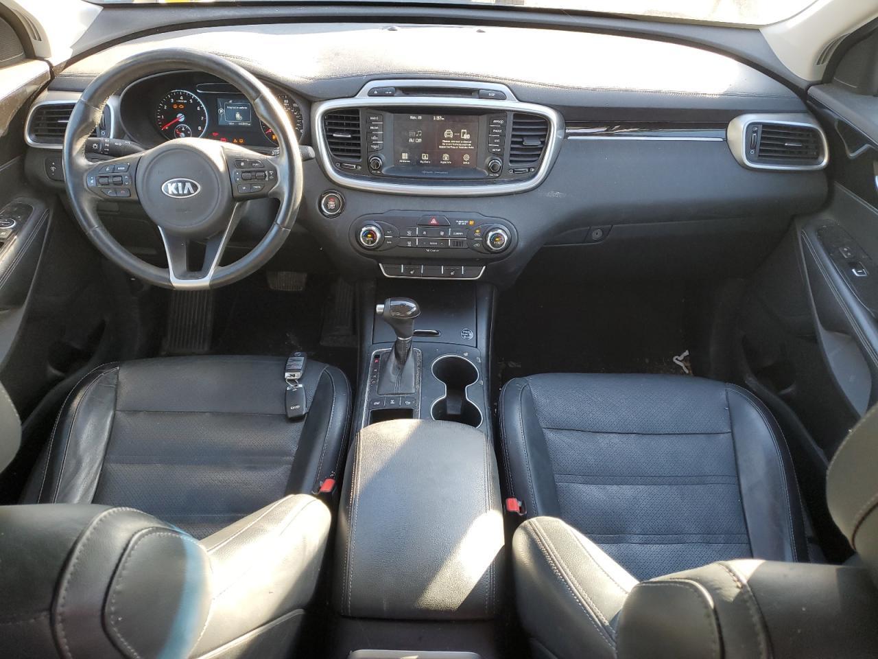 2017 KIA SORENTO