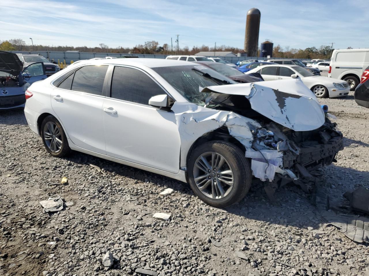 2016 TOYOTA CAMRY
