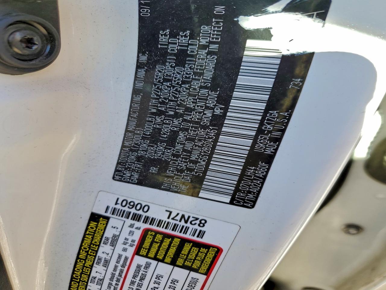 2011 TOYOTA Sequoia