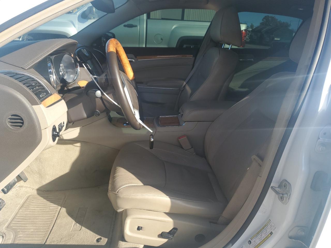 2012 CHRYSLER 300
