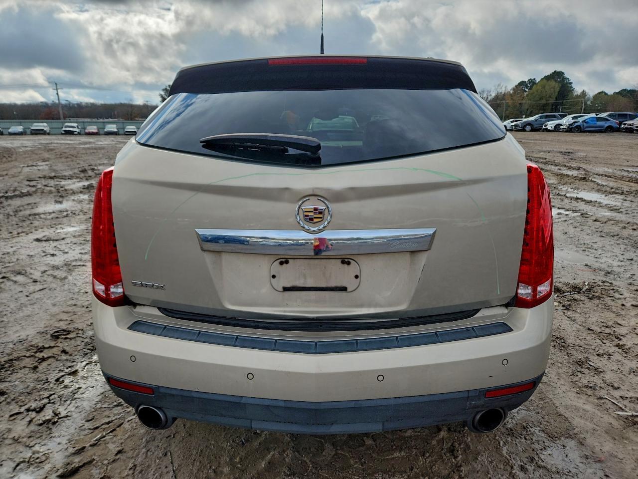 2010 CADILLAC SRX