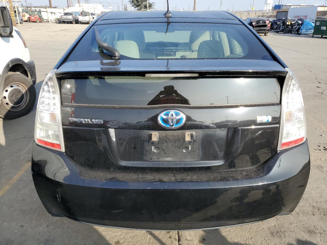 2010 TOYOTA PRIUS